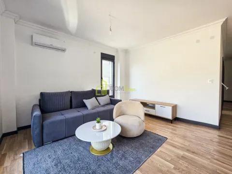 Izdavanje, trosoban stan, 75m², Gorica C, Podgorica - image 3