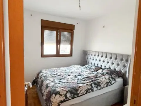 Prodaja, stan, 39m², Stari Aerodrom, Podgorica - image 2