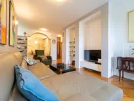 Izdavanje, trosoban stan, 120m², Gorica C, Podgorica - image 4