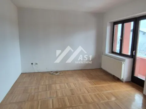Rent, house, 180m², Veternička rampa, Novi Sad Sve Podlokacije - image 2