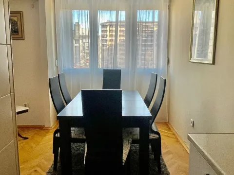 Izdavanje, stan, 87m², Centar, Podgorica - image 5