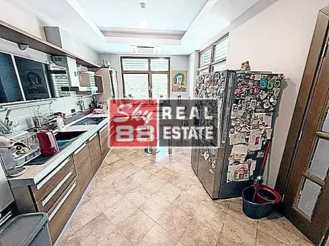 Rent, apartment, 330m², Savski Venac, Beograd - image 8