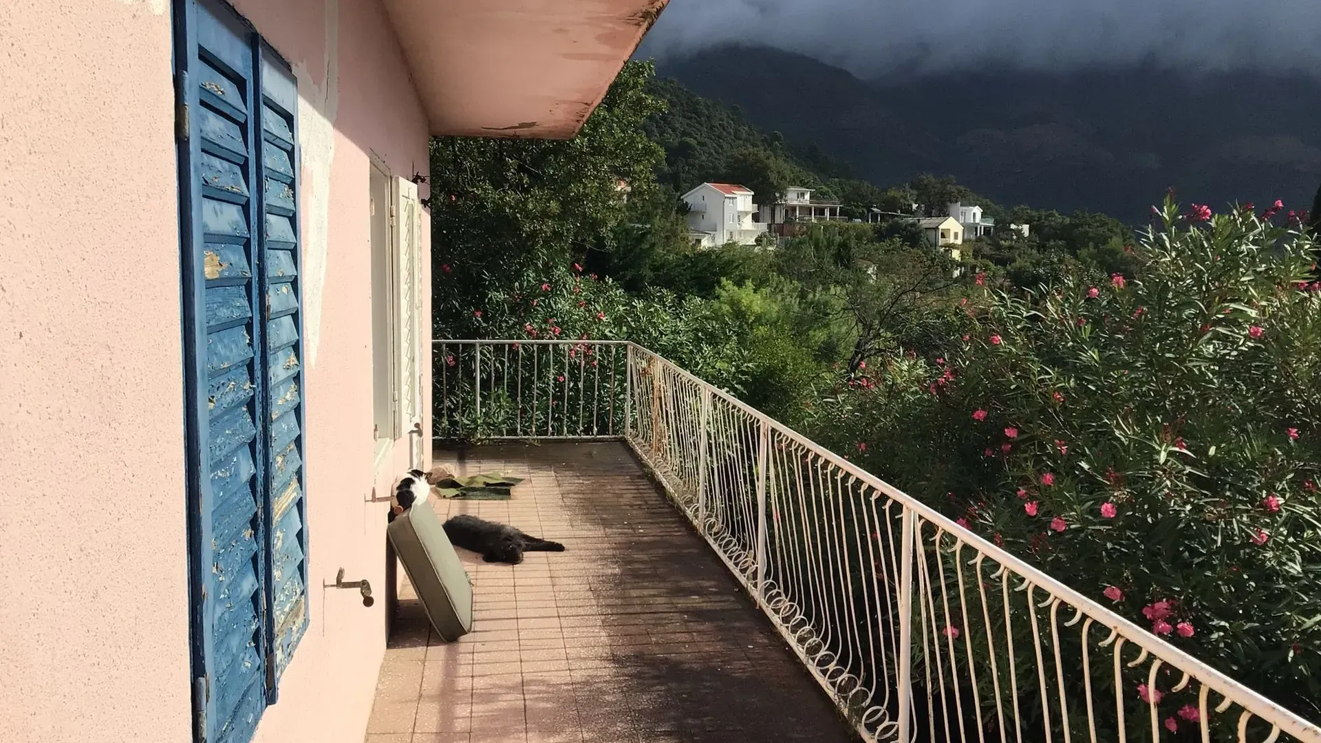 Sale, house, 260m², Sutomore, Bar