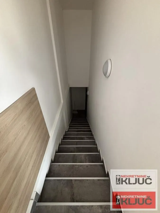 Prodaja, dvosoban stan, 51m², Sajmište, Novi Sad