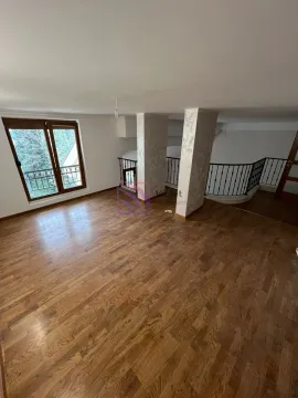 Prodaja, kuća, 400m², Gorica C, Podgorica - image 15