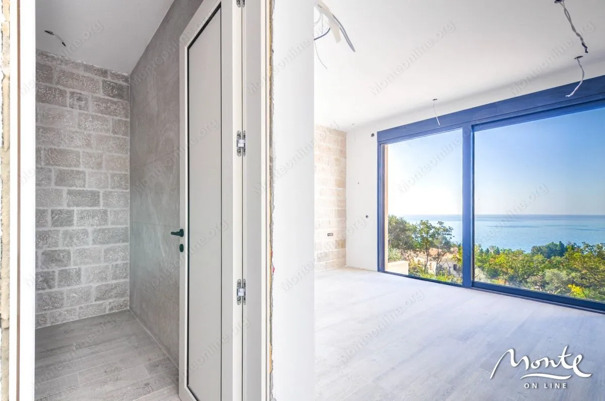 Sale, house, 261m², Reževići, Budva