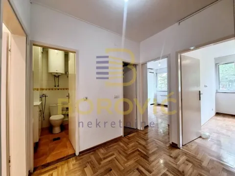 Izdavanje, četvorosoban stan, 65m², Novi Beograd Blok 21, Novi Beograd Sve Podlokacije - image 8