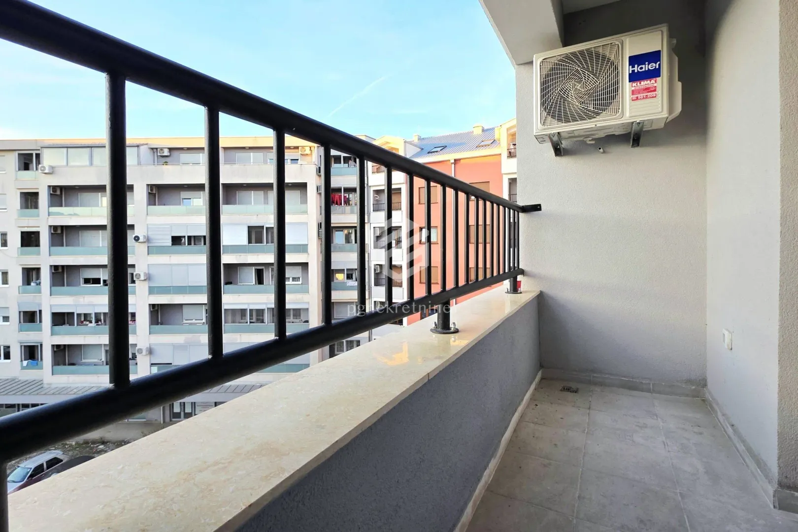 Rent, one bedroom apartment, 42m², Stari Aerodrom, Podgorica
