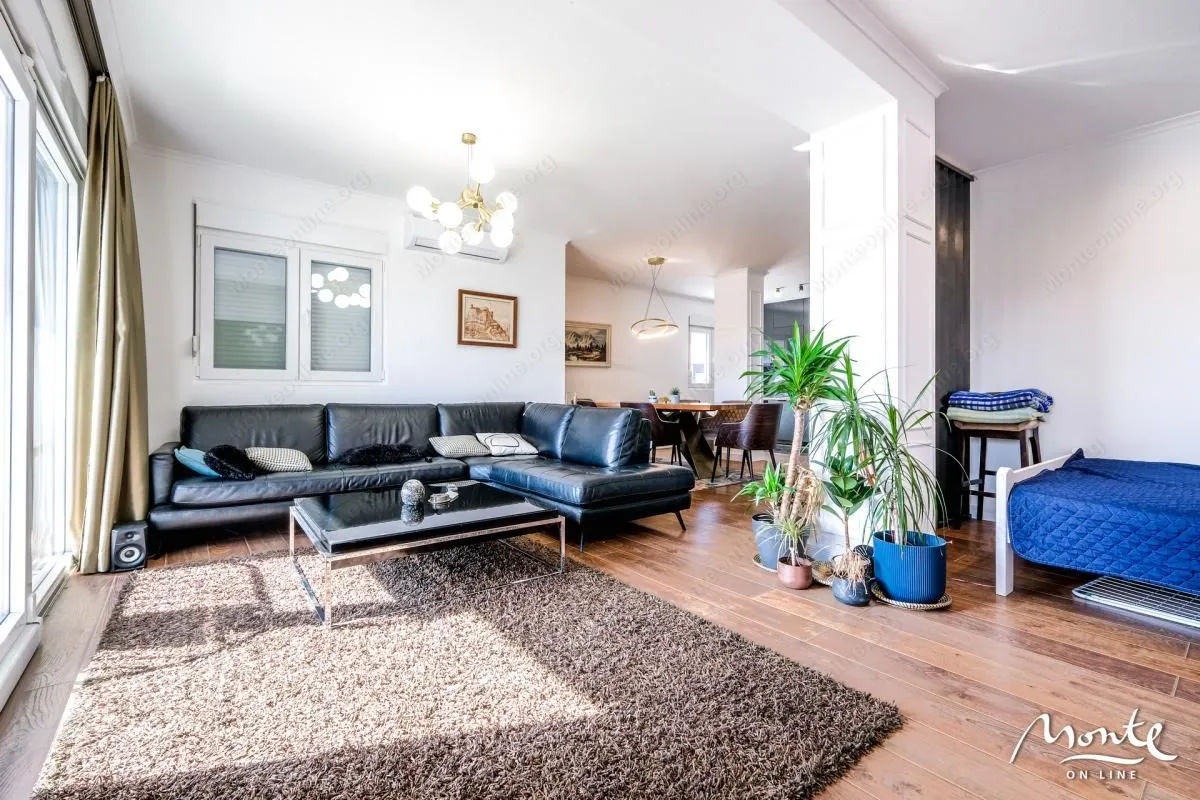 Sale, three bedroom apartment, 140m², Budva, Crna Gora