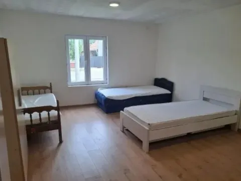 Izdavanje, kuća, 90m², Boljevci, Surčin - image 6