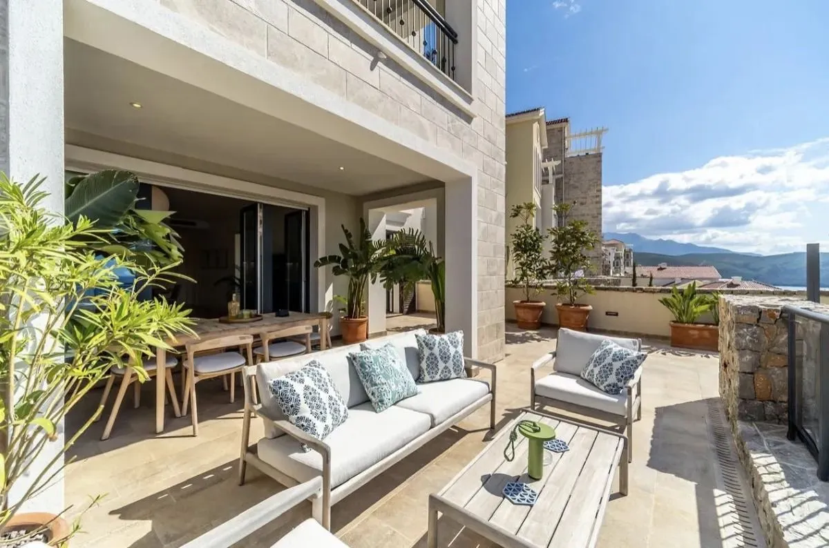 Prodaja, dvosoban stan, 105m², Luštica Bay, Tivat