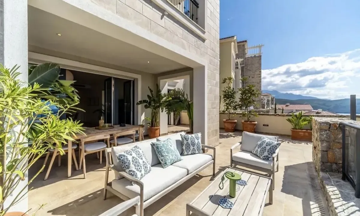 Prodaja, dvosoban stan, 105m², Luštica Bay, Tivat