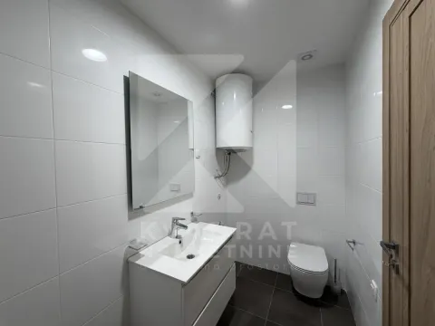 Sale, two bedroom apartment, 82m², Master Kvart, Podgorica - image 3