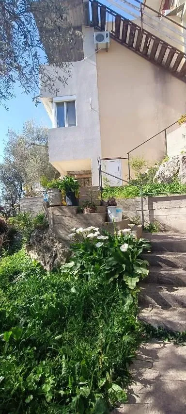 Sale, house, 145m², Bar, Crna Gora
