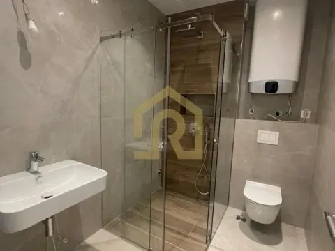 Sale, four bedroom apartment, 144m², Vračar Hram, Vračar Sve Podlokacije - image 5