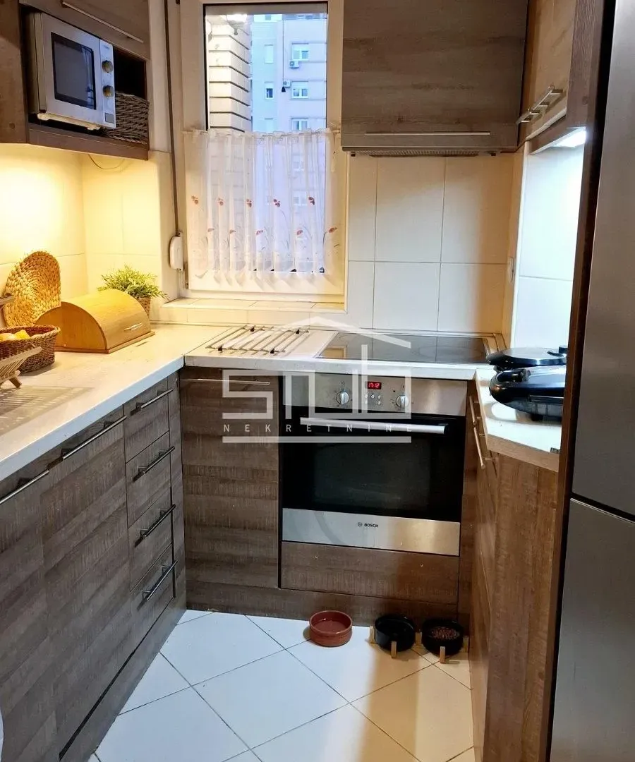 Sale, three bedroom apartment, 74m², Voždovac Sve Podlokacije, Beograd