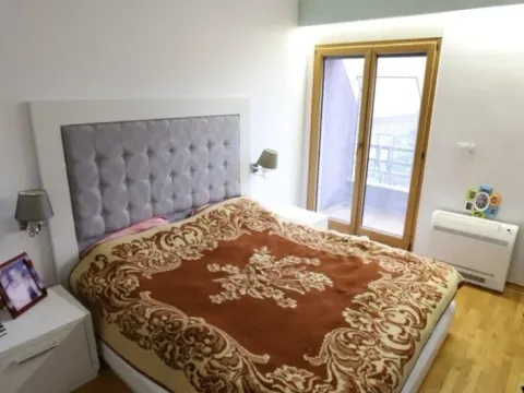 Prodaja, trosoban stan, 136m², Centar, Podgorica - image 11