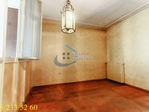Sale, two bedroom apartment, 73m², Stari Grad, Beograd - image 22