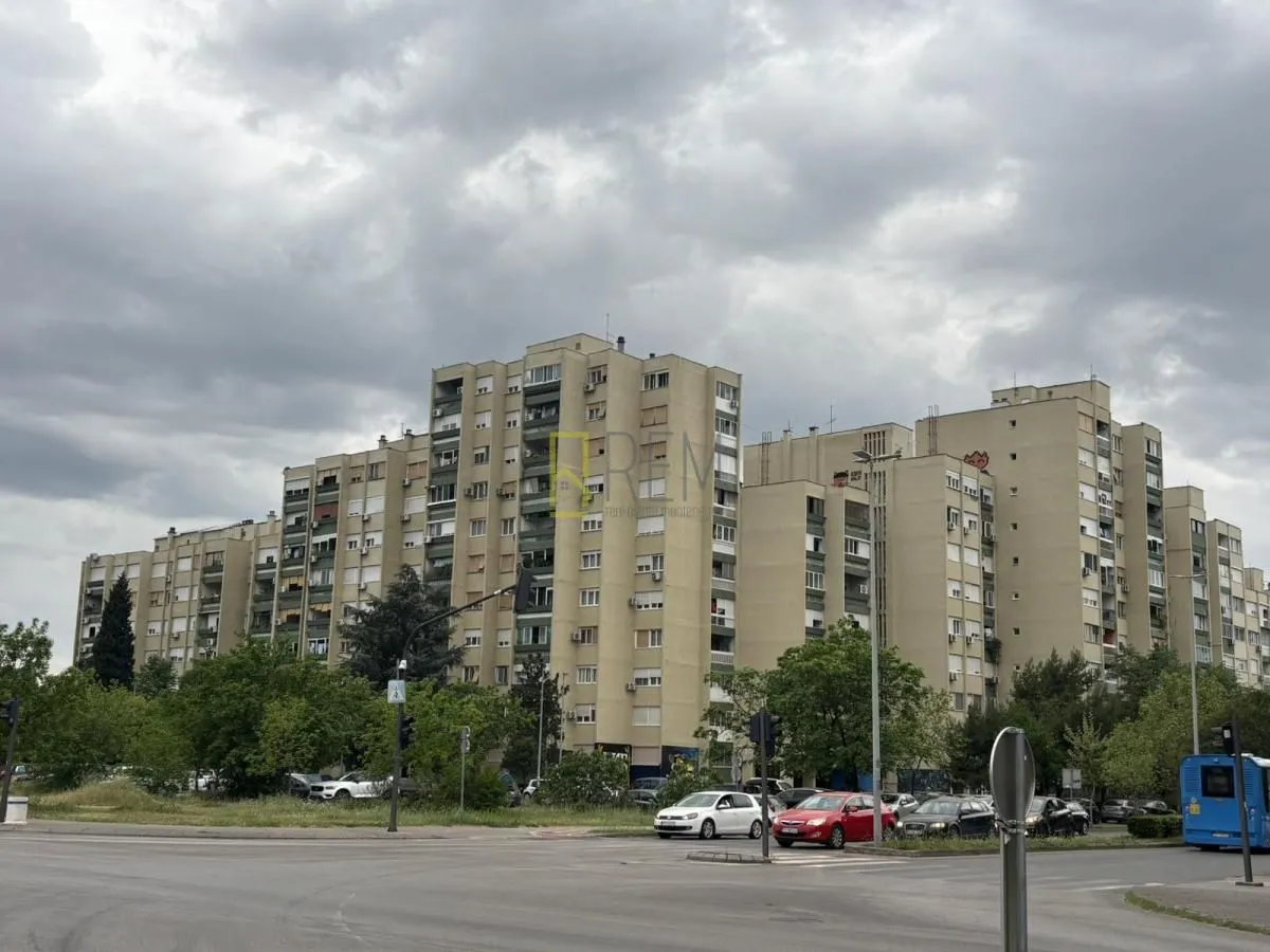 Prodaja, jednosoban stan, 47m², Baston, Podgorica