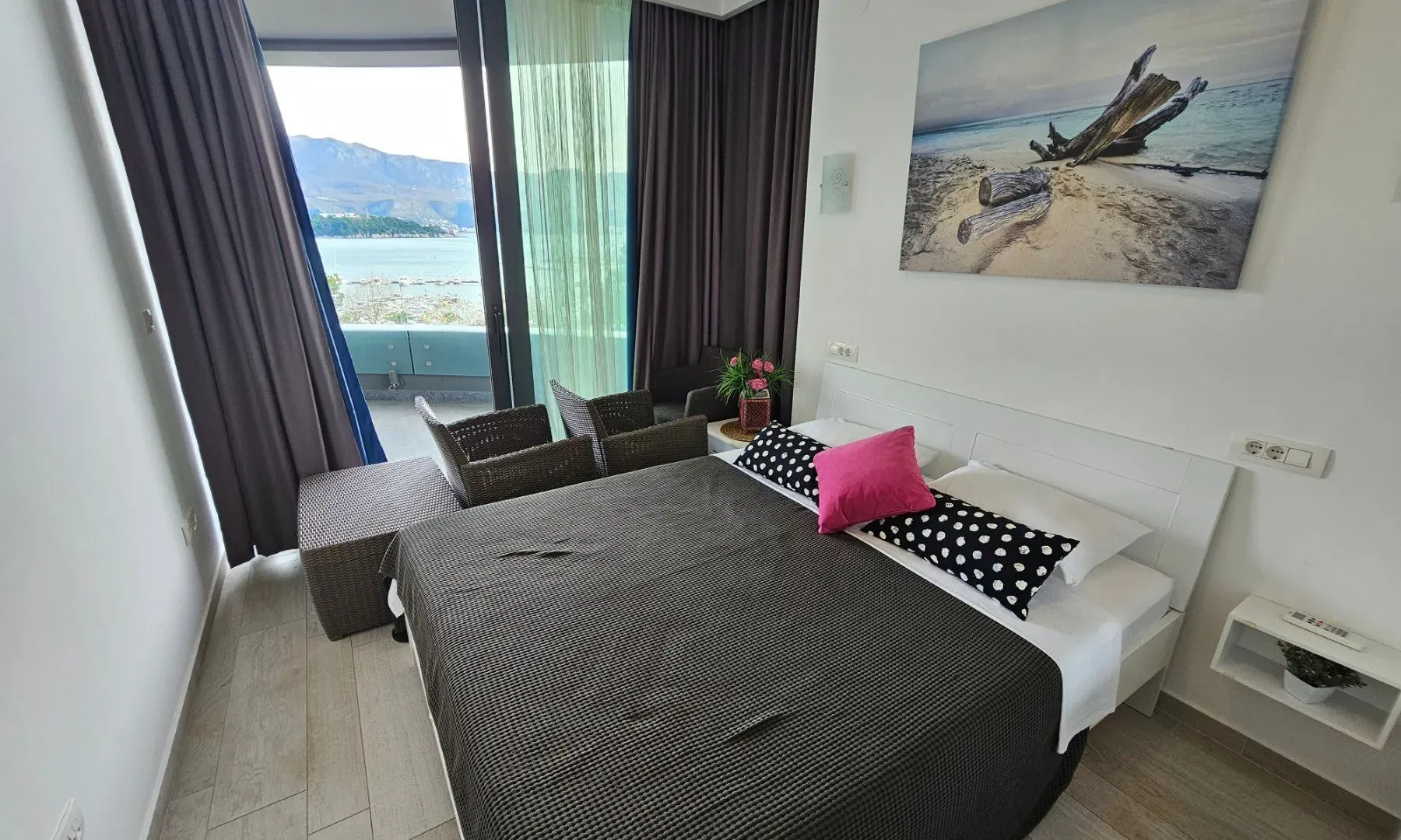 Rent, one bedroom apartment, 57m², Budva, Crna Gora