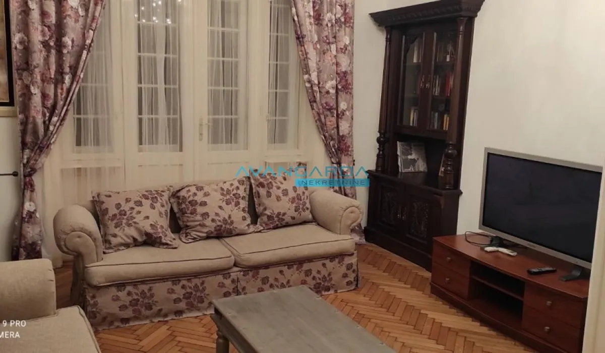 Izdavanje, stan, 144m², Palilula Sve Podlokacije, Beograd