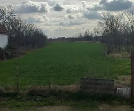 Zemljište in Krnješevci