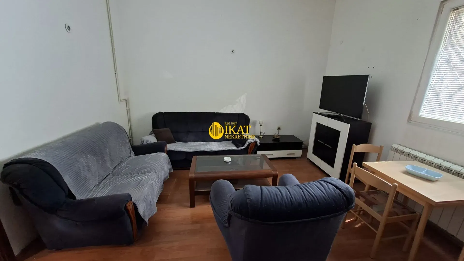 Izdavanje, dvosoban stan, 47m², Zvezdara Sve Podlokacije, Beograd