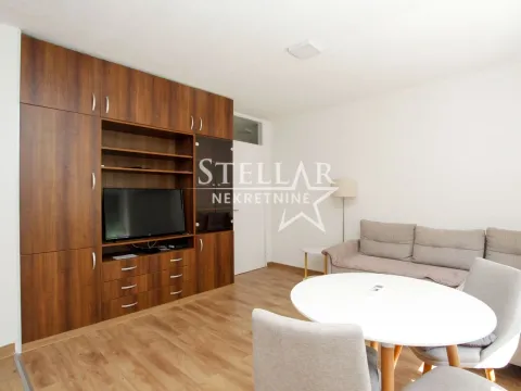 Rent, one bedroom apartment, 41m², Preko Morače, Podgorica - image 6