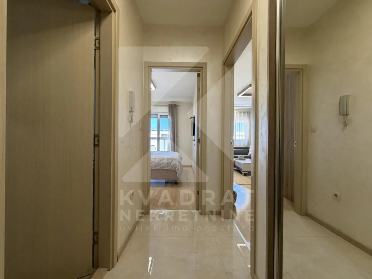 Rent, one bedroom apartment, 47m², City Kvart, Podgorica
