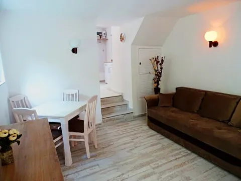 Sale, house, 78m², Donji Orahovac, Kotor - image 2