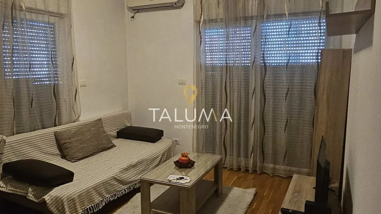 Izdavanje, jednosoban stan, 54m², City Kvart, Podgorica