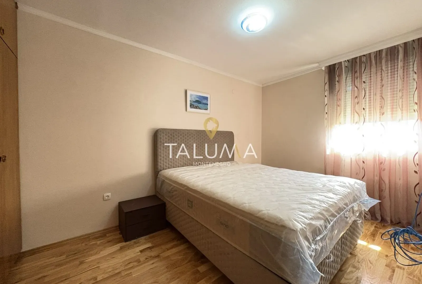 Rent, one bedroom apartment, 50m², Blok 5, Podgorica