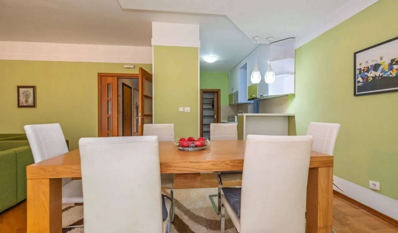 Prodaja, trosoban stan, 137m², Podgorica, Crna Gora