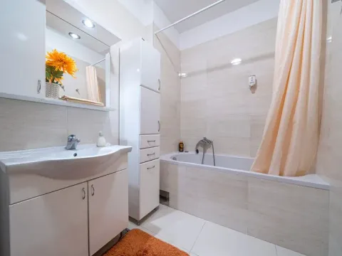 Sale, apartment, 75m², Pržno, Budva - image 15