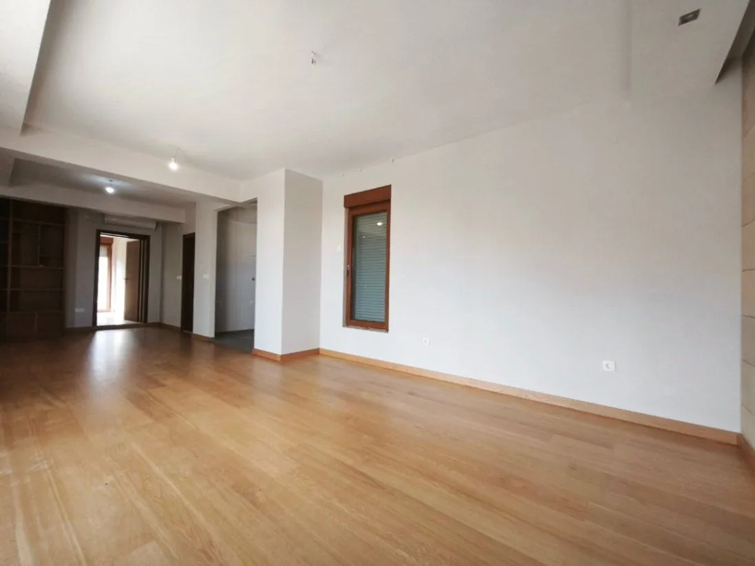 Sale, two bedroom apartment, 140m², Centar, Budva