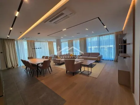 Rent, four bedroom apartment, 175m², Stari Grad, Beograd - image 5