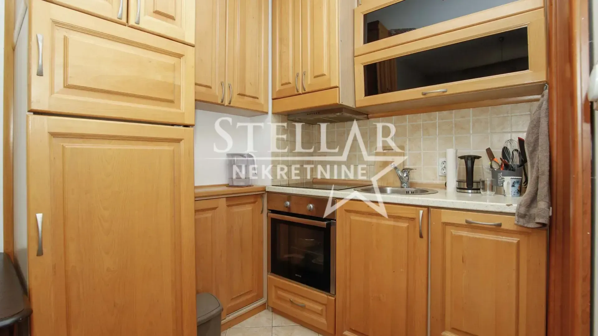 Izdavanje, jednosoban stan, 34m², Pobrežje, Podgorica