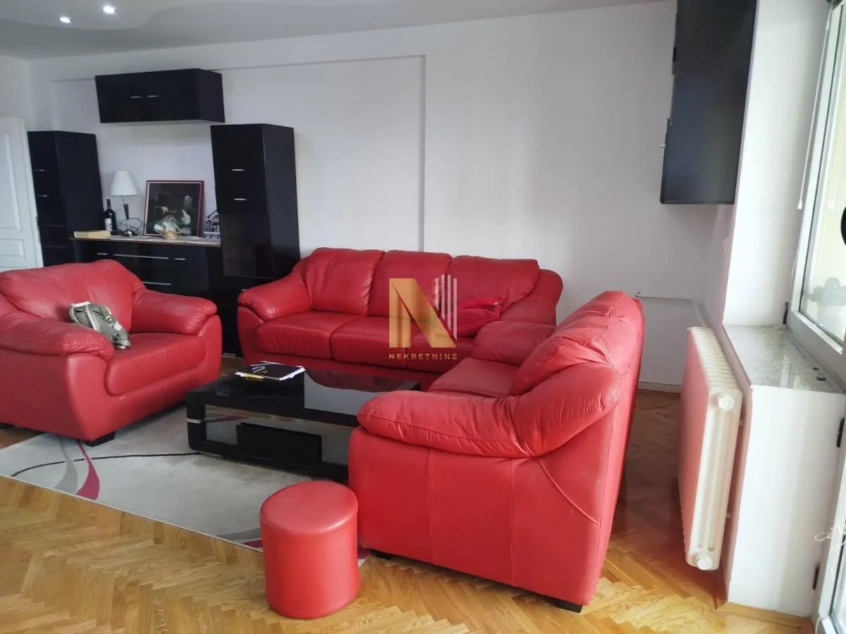 Prodaja, trosoban stan, 101m², Bulevar Oslobodjenja, Novi Sad Sve Podlokacije
