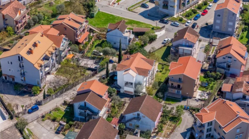 Prodaja, kuća, 370m², Kalimanj, Tivat