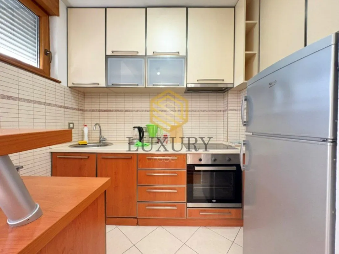 Izdavanje, jednosoban stan, 40m², Preko Morače, Podgorica