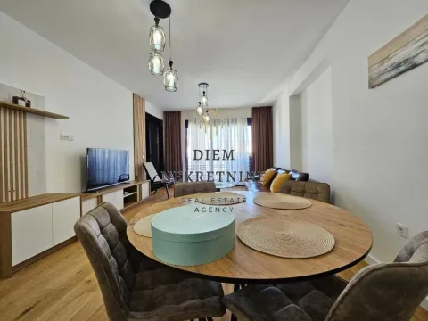 Rent, one bedroom apartment, 70m², Centar, Bar - image 5