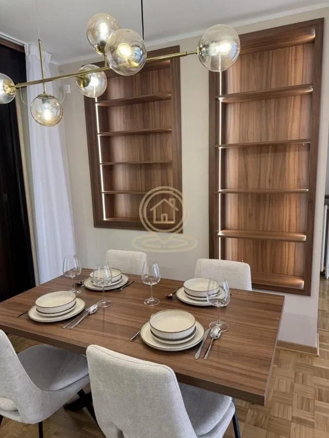 Rent, four bedroom apartment, 94m², Čukarica, Beograd