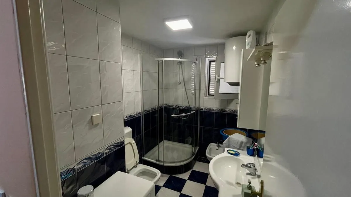 Sale, two bedroom apartment, 62m², Kotor, Crna Gora