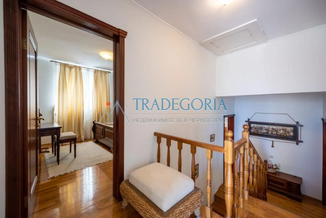 Prodaja, kuća, 400m², Kotor, Crna Gora