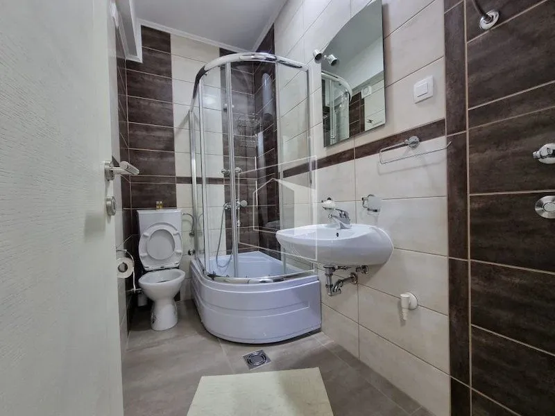 Rent, office space, 2000m², Šavnik, Crna Gora