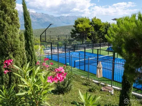 Sale, two bedroom apartment, 93m², Radovići, Tivat - image 14