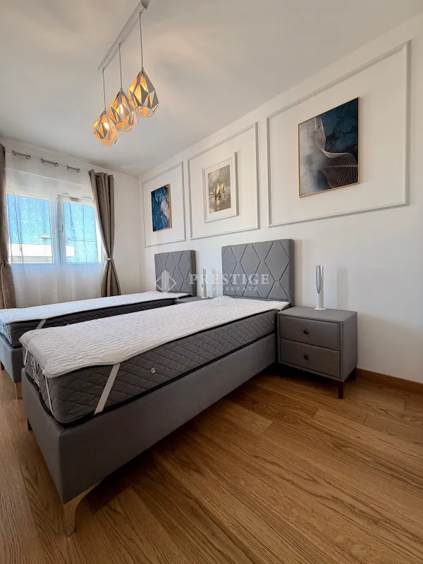 Izdavanje, dvosoban stan, 72m², New City, Podgorica
