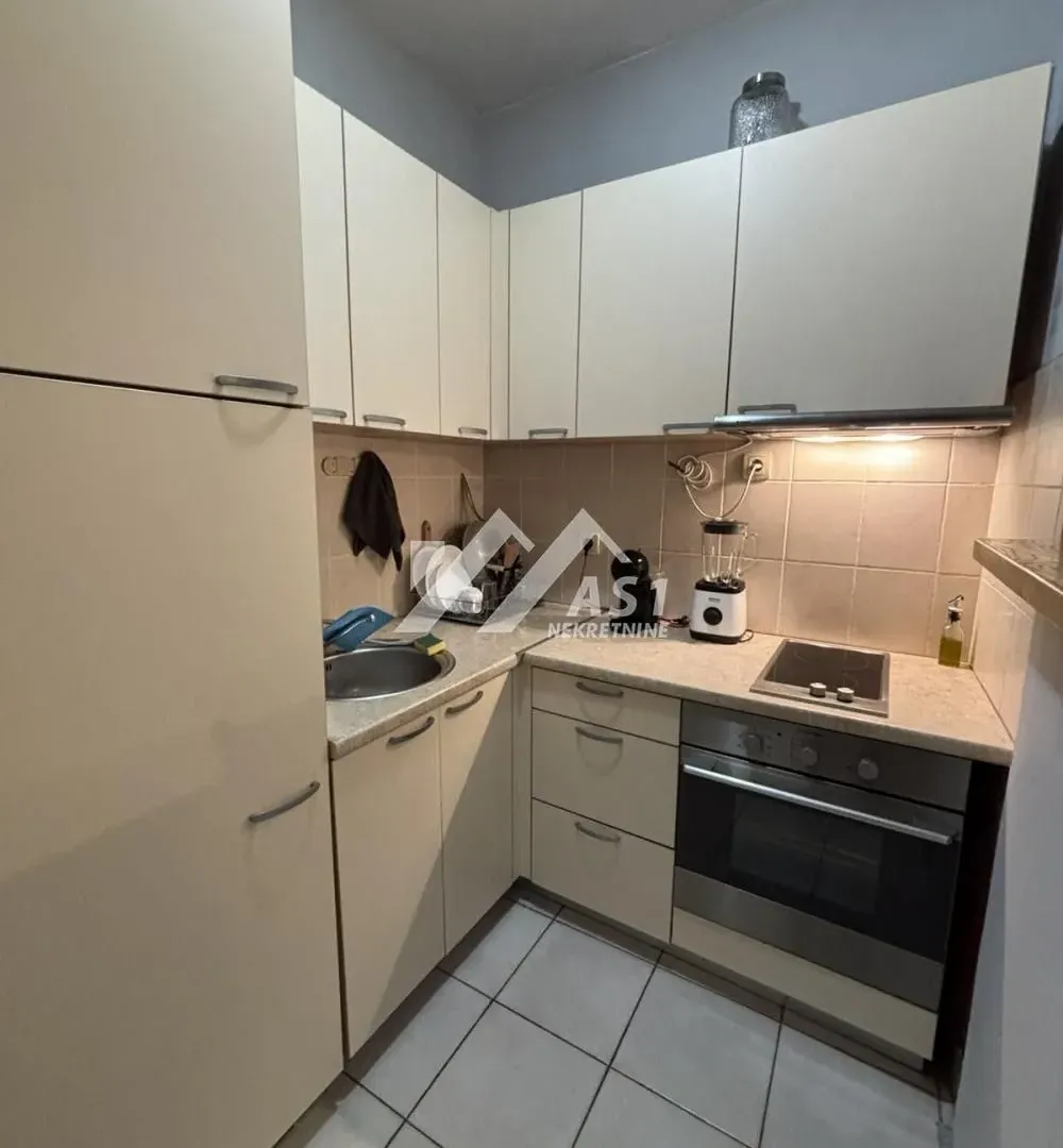 Rent, apartment, 32m², Rotkvarija, Novi Sad Sve Podlokacije