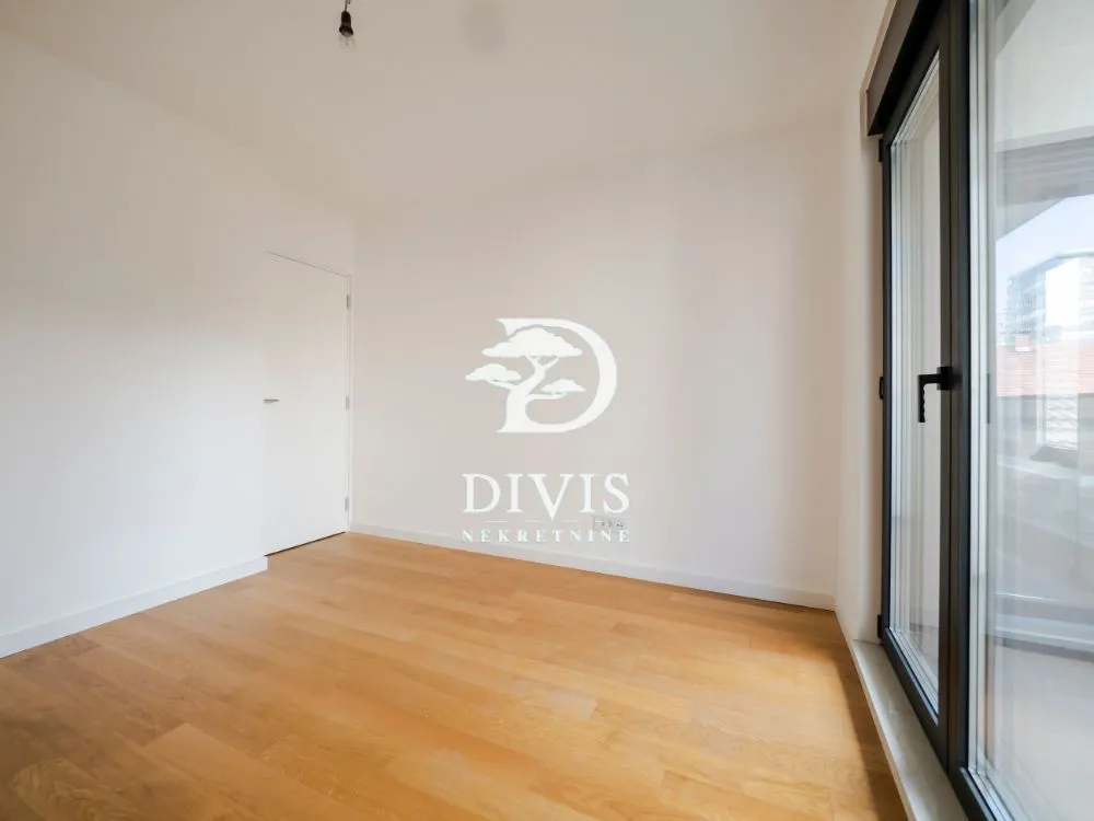 Sale, three bedroom apartment, 62m², Lekino Brdo, Voždovac Sve Podlokacije