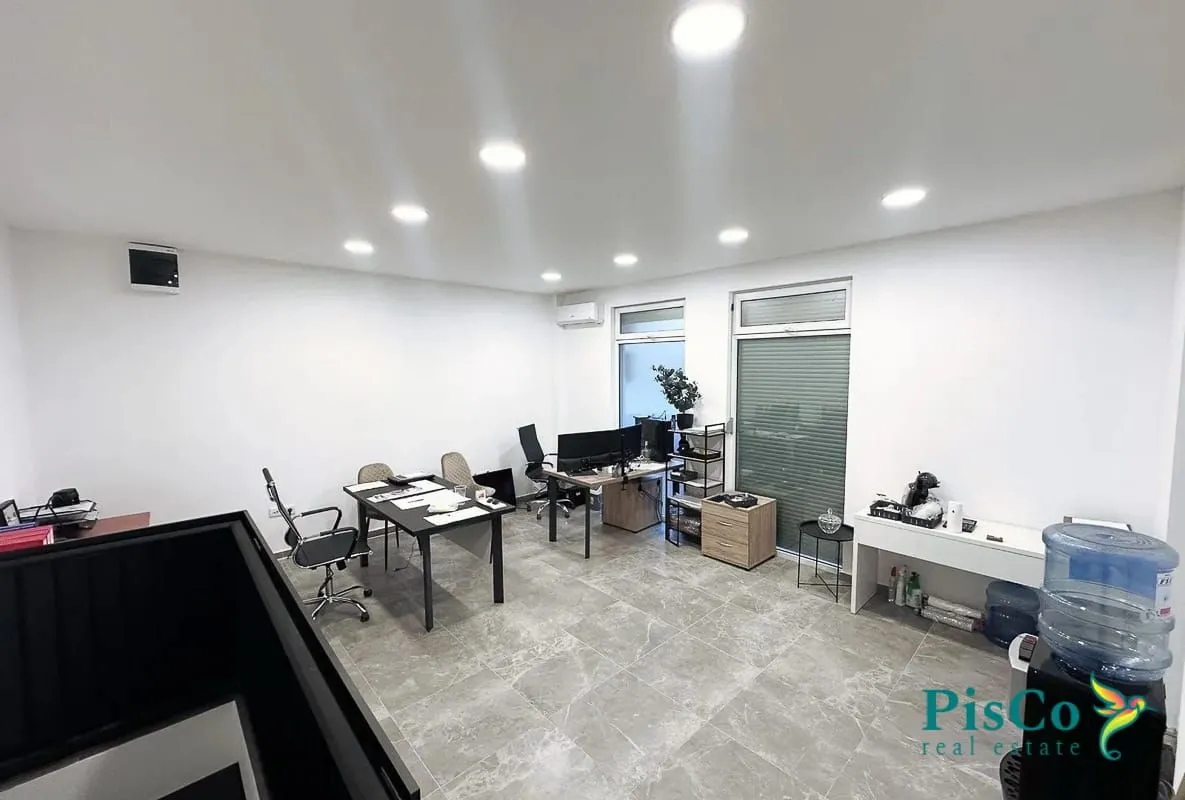 Sale, office space, 56m², Blok 9, Podgorica